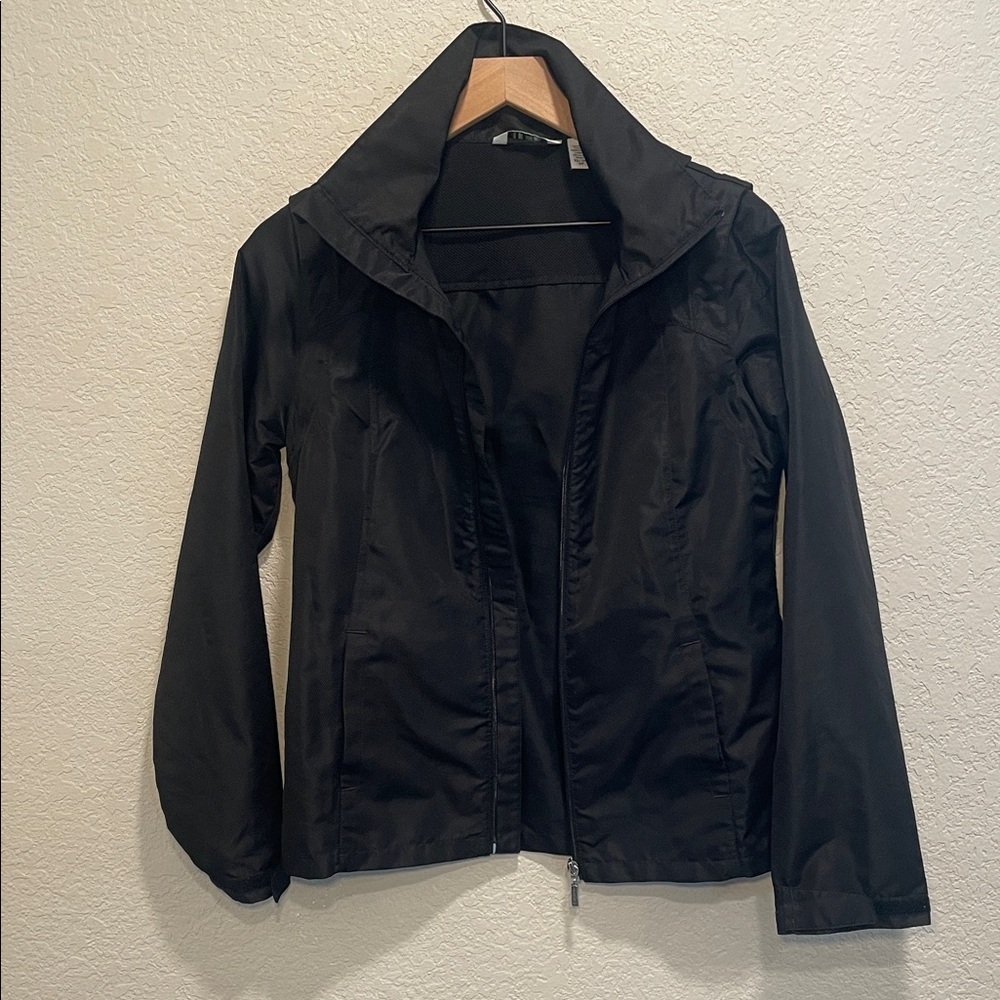 Izod Golf Black Lightweight Rain Jacket Zip Front Windbreaker Womens XS
